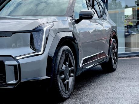 Kia EV9 GT-LINE S 51