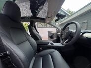 Tesla Model Y PERFORMANCE AWD 9