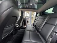 Tesla Model Y PERFORMANCE AWD 27