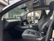 Tesla Model Y PERFORMANCE AWD 30