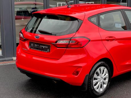 Ford Fiesta TREND 15