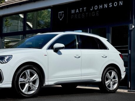 Audi Q3 TFSI S LINE MHEV 34