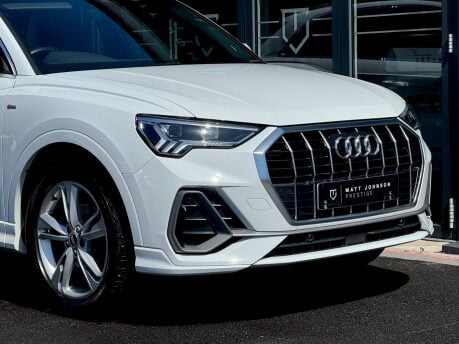 Audi Q3 TFSI S LINE MHEV 5
