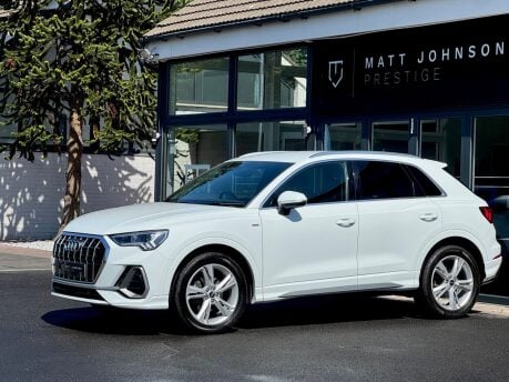 Audi Q3 TFSI S LINE MHEV 30