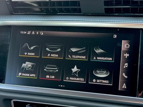 Audi Q3 TFSI S LINE MHEV 39