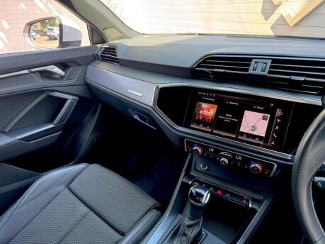Audi Q3 TFSI S LINE MHEV 27