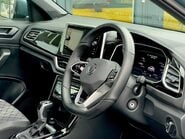 Volkswagen T-Roc R-LINE TSI 4MOTION DSG 30