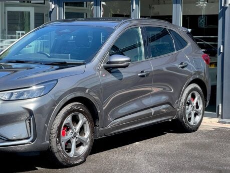 Ford Kuga ST-LINE 10