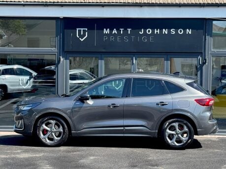 Ford Kuga ST-LINE 16