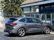 Ford Kuga ST-LINE 21