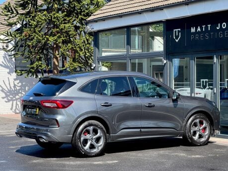 Ford Kuga ST-LINE 21