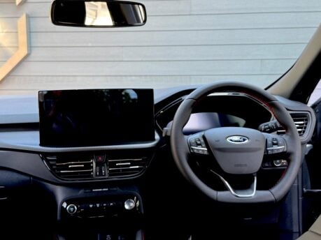 Ford Kuga ST-LINE 30