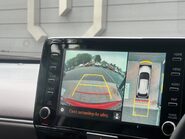 Toyota Yaris Cross EXCEL 5