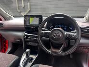 Toyota Yaris Cross EXCEL 11