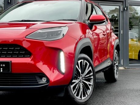Toyota Yaris Cross EXCEL 10