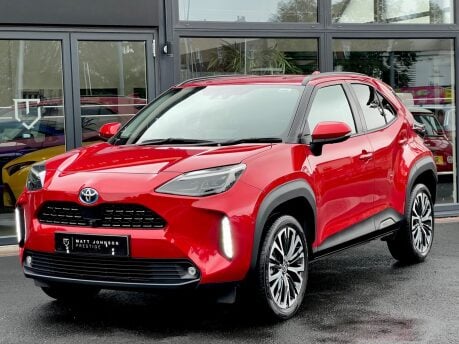 Toyota Yaris Cross EXCEL 27