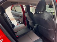 Toyota Yaris Cross EXCEL 17