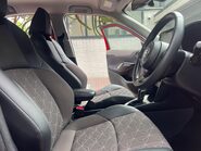 Toyota Yaris Cross EXCEL 15
