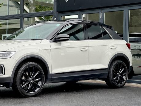 Volkswagen T-Roc STYLE TSI DSG 17