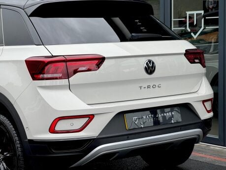 Volkswagen T-Roc STYLE TSI DSG 25