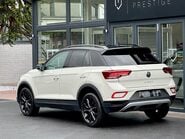 Volkswagen T-Roc STYLE TSI DSG 23