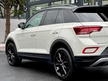 Volkswagen T-Roc STYLE TSI DSG 26