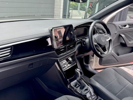 Volkswagen T-Roc STYLE TSI DSG 43