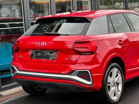 Audi Q2 TFSI S LINE 24