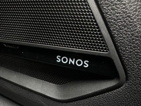 Audi Q2 TFSI S LINE 4