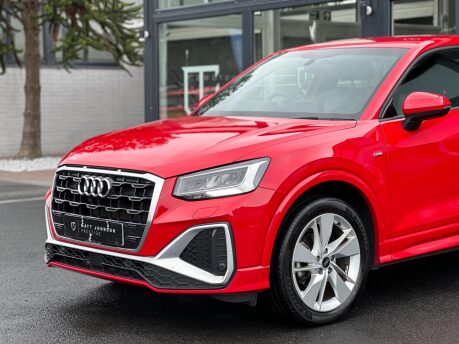 Audi Q2 TFSI S LINE 7