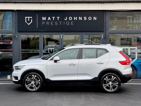 Volvo XC40 RECHARGE T4 INSCRIPTION 48
