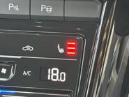 Volkswagen T-Roc R-LINE TSI 4MOTION DSG 37