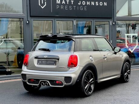Mini Hatch COOPER S 2