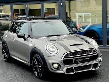 Mini Hatch COOPER S 18