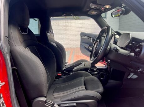 Mini Hatch COOPER S SPORT 6