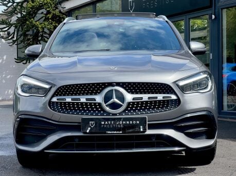 Mercedes-Benz GLA GLA 200 AMG LINE PREMIUM PLUS 8
