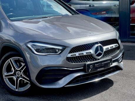 Mercedes-Benz GLA GLA 200 AMG LINE PREMIUM PLUS 32