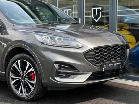 Ford Kuga ST-LINE X EDITION 25