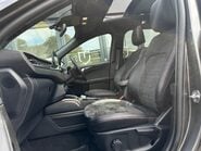 Ford Kuga ST-LINE X EDITION 16