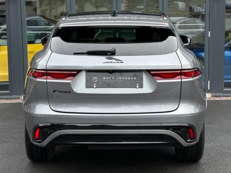 Jaguar F-Pace R-DYNAMIC BLACK MHEV 9