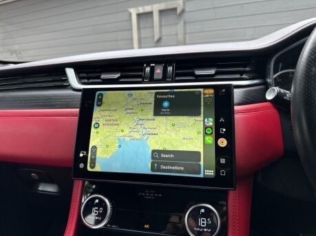 Jaguar F-Pace R-DYNAMIC BLACK MHEV 5