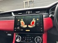 Jaguar F-Pace R-DYNAMIC BLACK MHEV 26