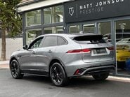 Jaguar F-Pace R-DYNAMIC BLACK MHEV 2