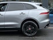 Jaguar F-Pace R-DYNAMIC BLACK MHEV 44