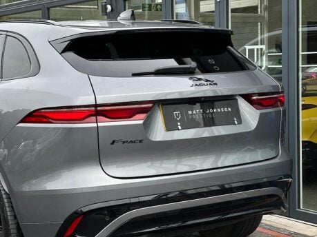 Jaguar F-Pace R-DYNAMIC BLACK MHEV 14