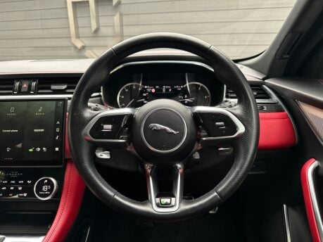 Jaguar F-Pace R-DYNAMIC BLACK MHEV 35