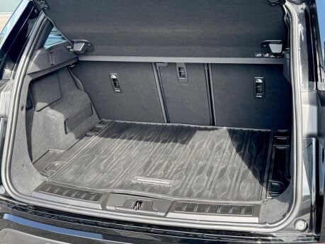 Land Rover Range Rover Evoque R-DYNAMIC HSE PHEV 31