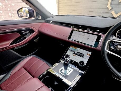 Land Rover Range Rover Evoque R-DYNAMIC HSE PHEV 56