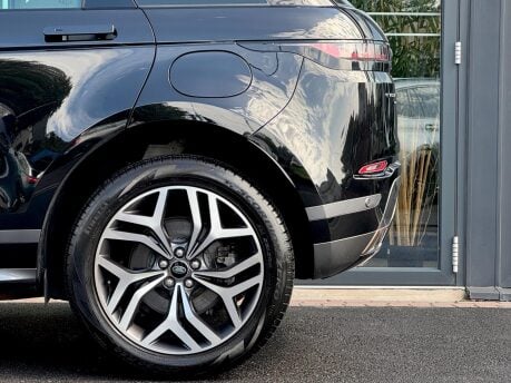 Land Rover Range Rover Evoque R-DYNAMIC HSE PHEV 24