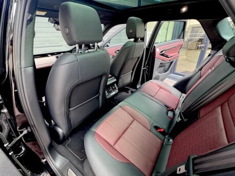 Land Rover Range Rover Evoque R-DYNAMIC HSE PHEV 37